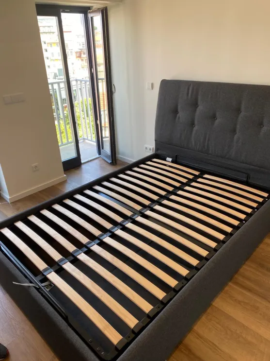 Desmontagem de móveis